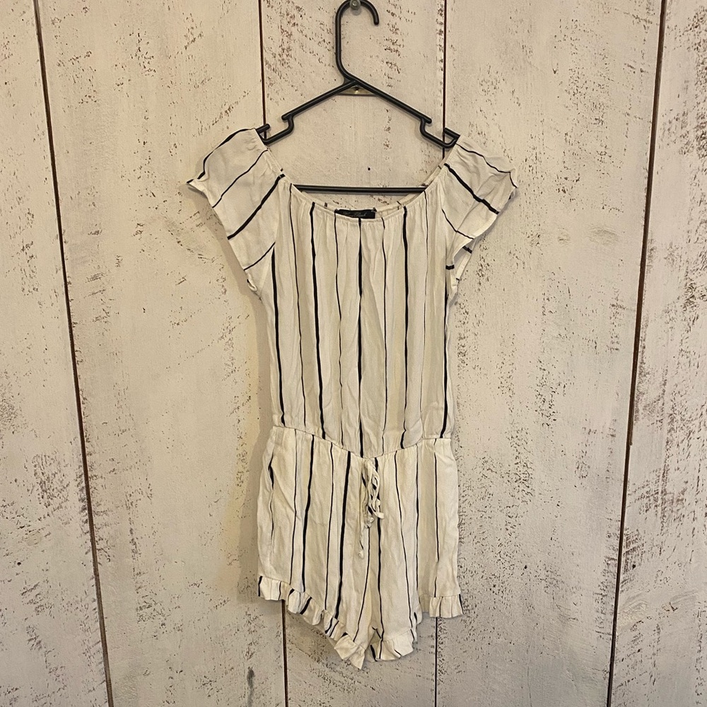 White and black summer romper